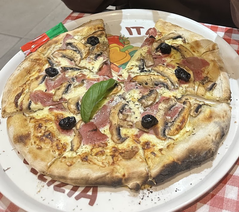 Saint-Just-Pizza
