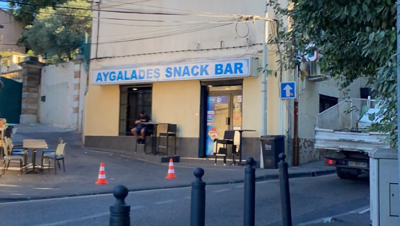 AYGALADES SNACK BAR