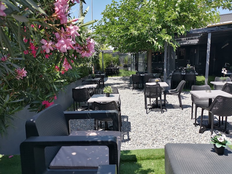 Restaurant bask