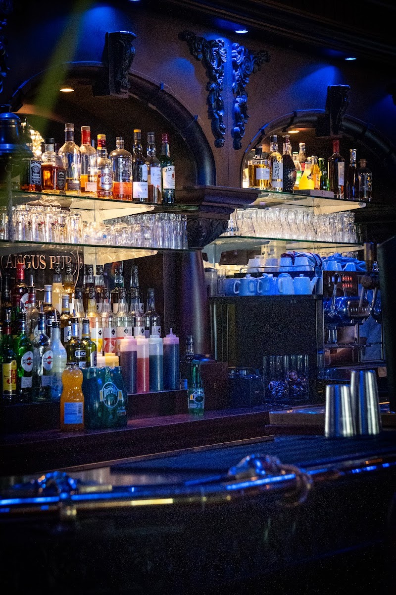 Black Angus – Restaurant & Club La Valentine/Marseille