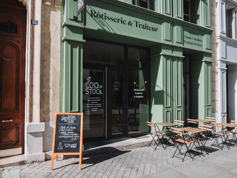 Rôtisserie Coq en stock