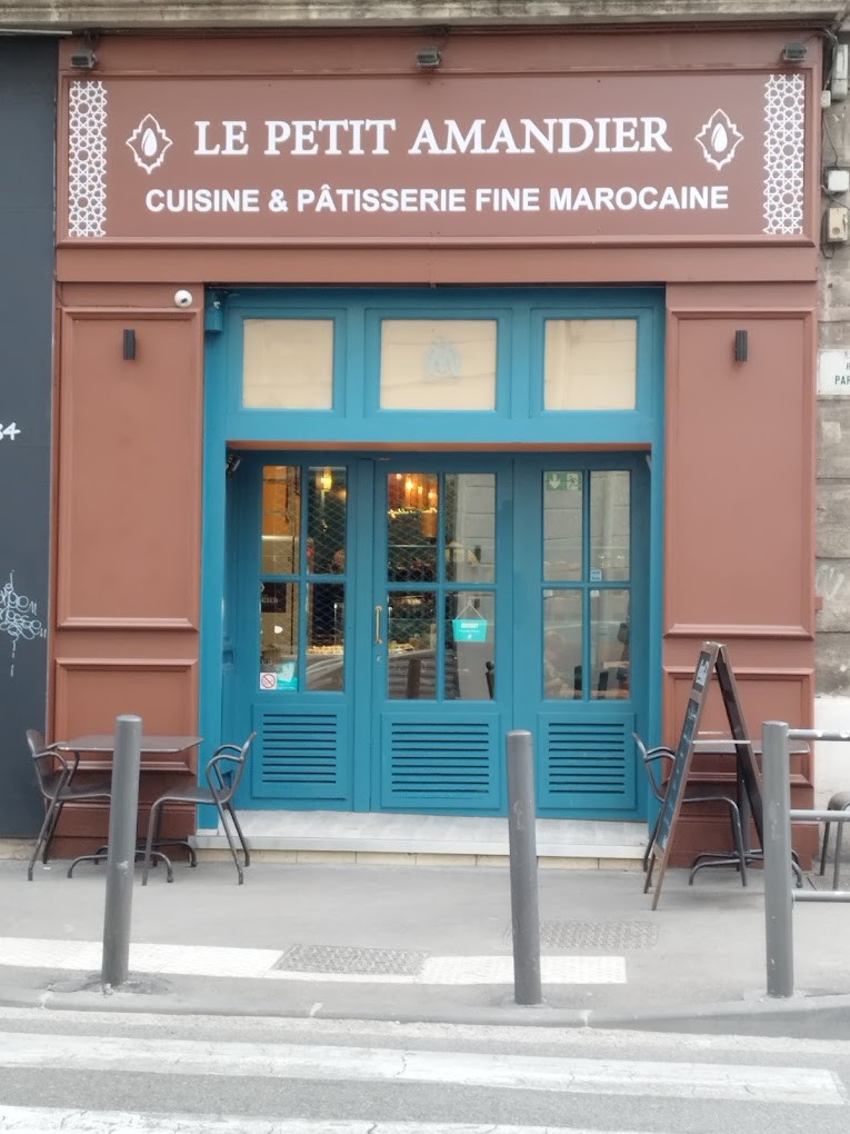 Le Petit Amandier
