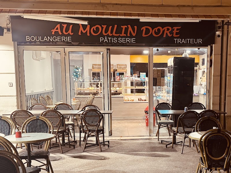 AU MOULIN DORÉ CANTINI