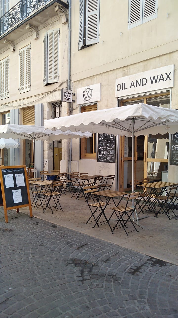 Crêperie Bretonne Oil and Wax