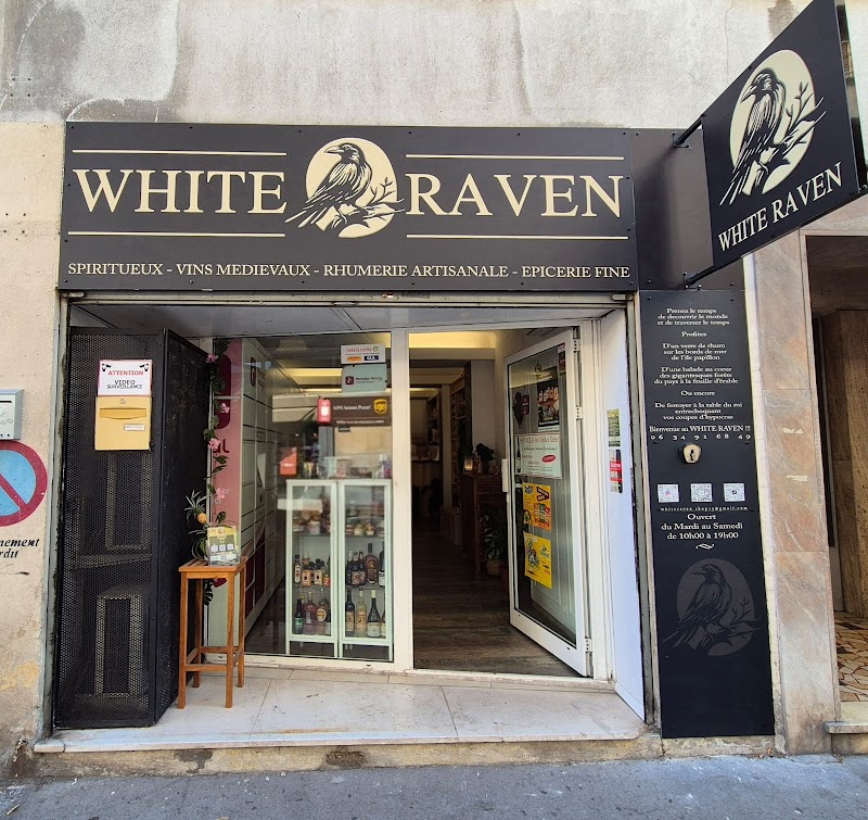 WHITE RAVEN