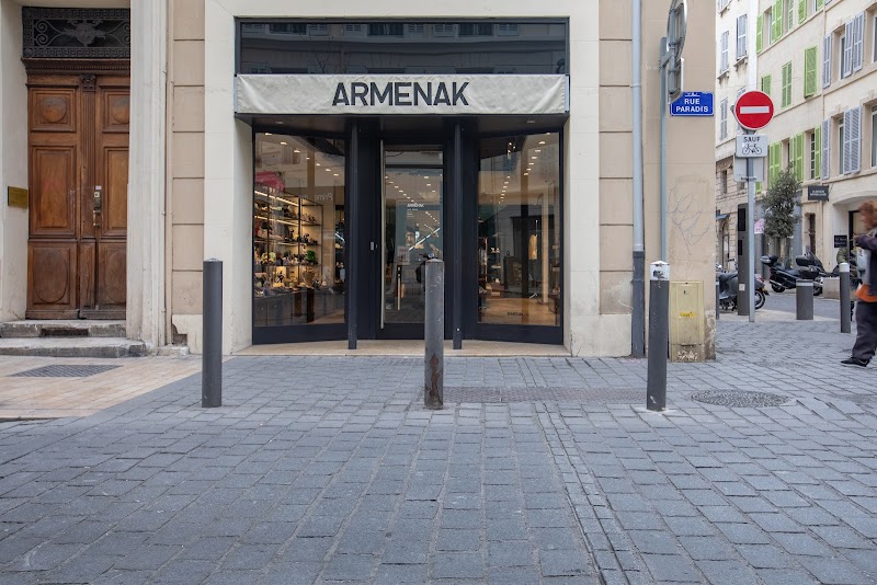 Armenak