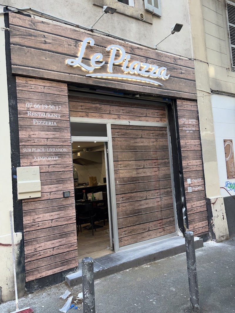 Le Piazza