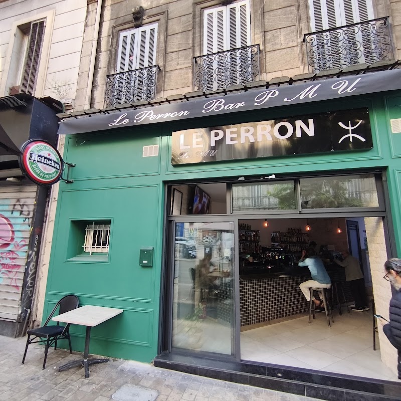 Le perron