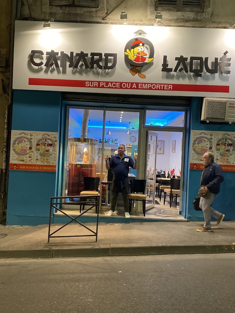 O canard laqué