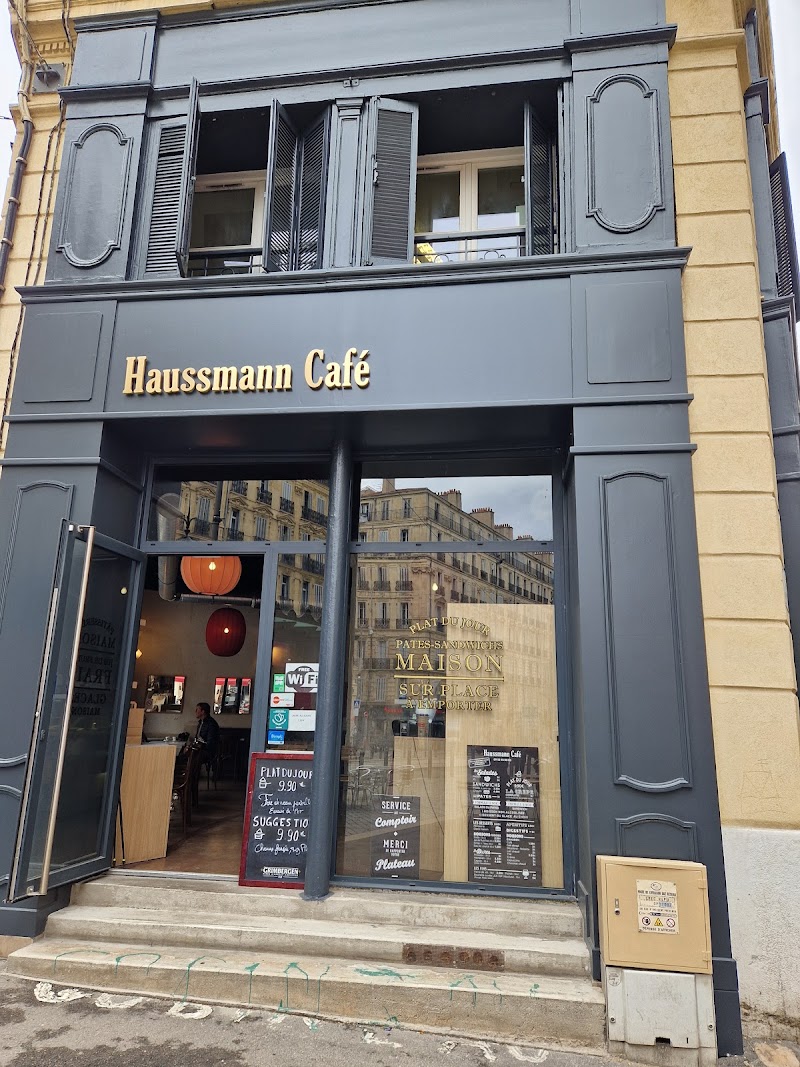 Haussmann Café