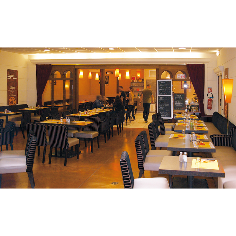 EFL Café Restaurant Brasserie