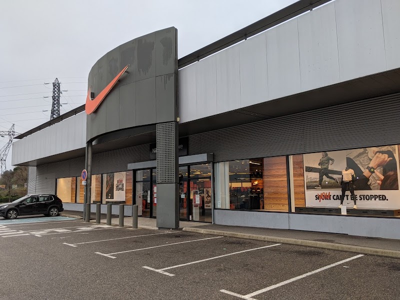 Nike Factory Store La Valentine