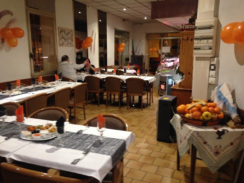 Ate Qu'enfim Restaurant Portugais