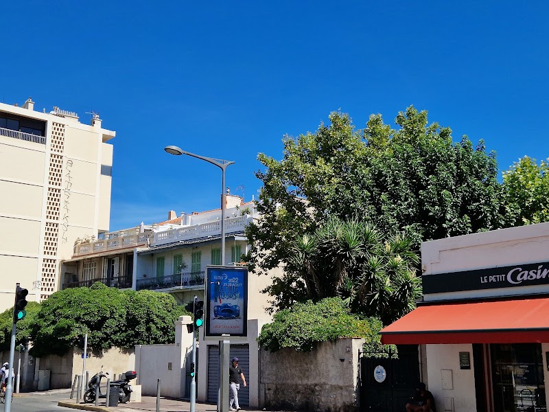 Le Petit Casino De La Corniche