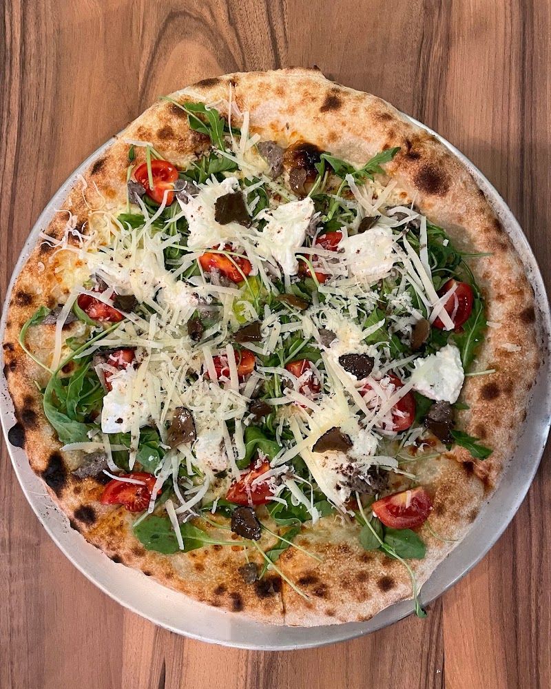 CON GUSTO PIZZA