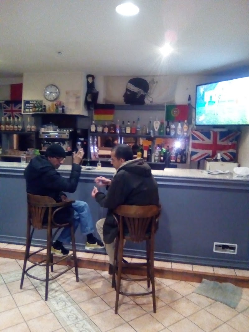 Bar Familial